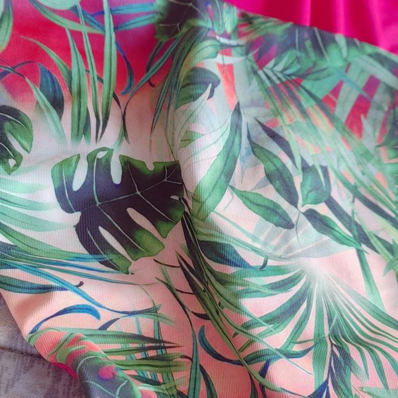 Italy Sexy Bikini Red & Green with Leaf Pattern - Picture 4 of 5